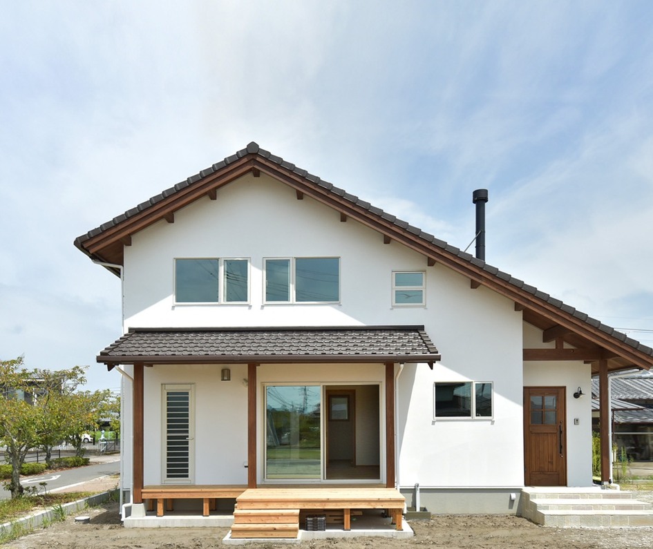 家族のこれからを育む、子育て世代の住まい。/杵島郡白石町